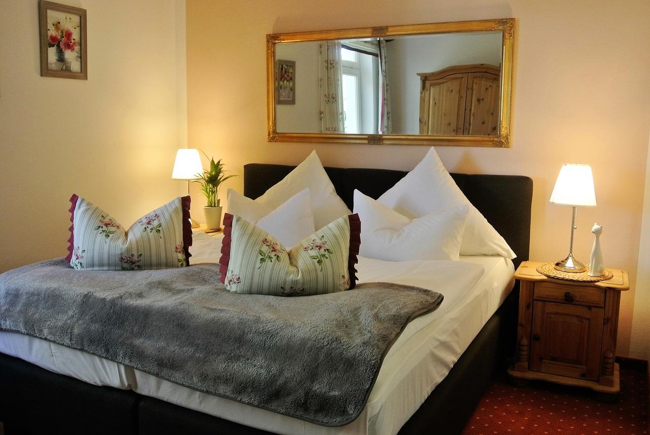 Seehotel Lindenhof Lychen Ngoại thất bức ảnh