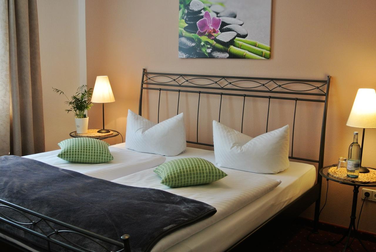 Seehotel Lindenhof Lychen Ngoại thất bức ảnh